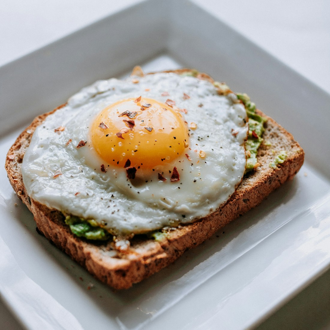 Breakfast meal with multiple ingredients